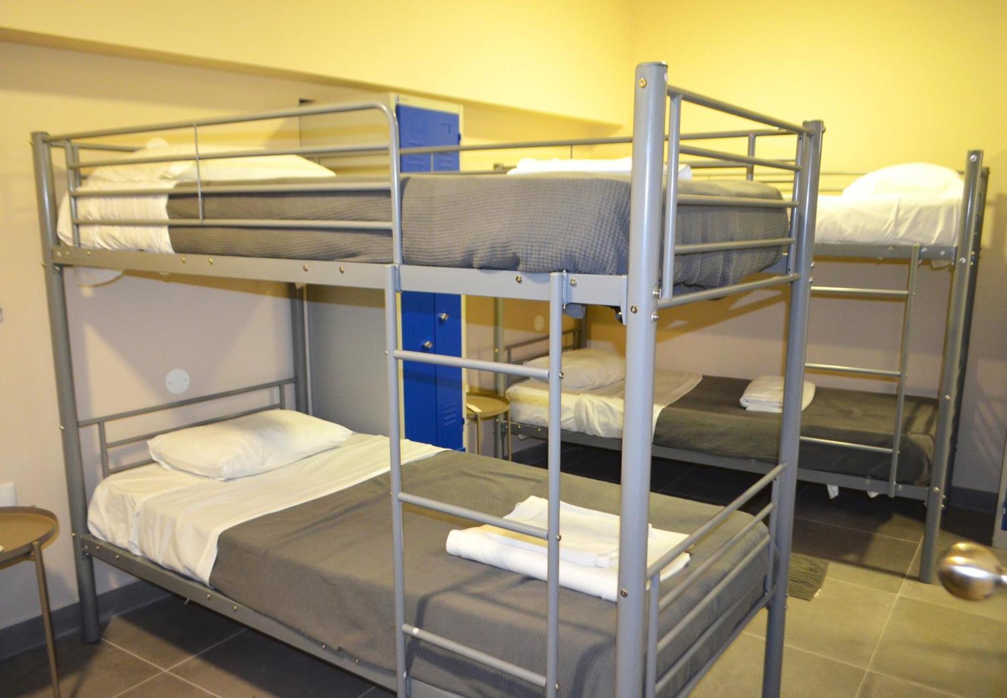 Rooms Dp Сетубал Екстериор снимка